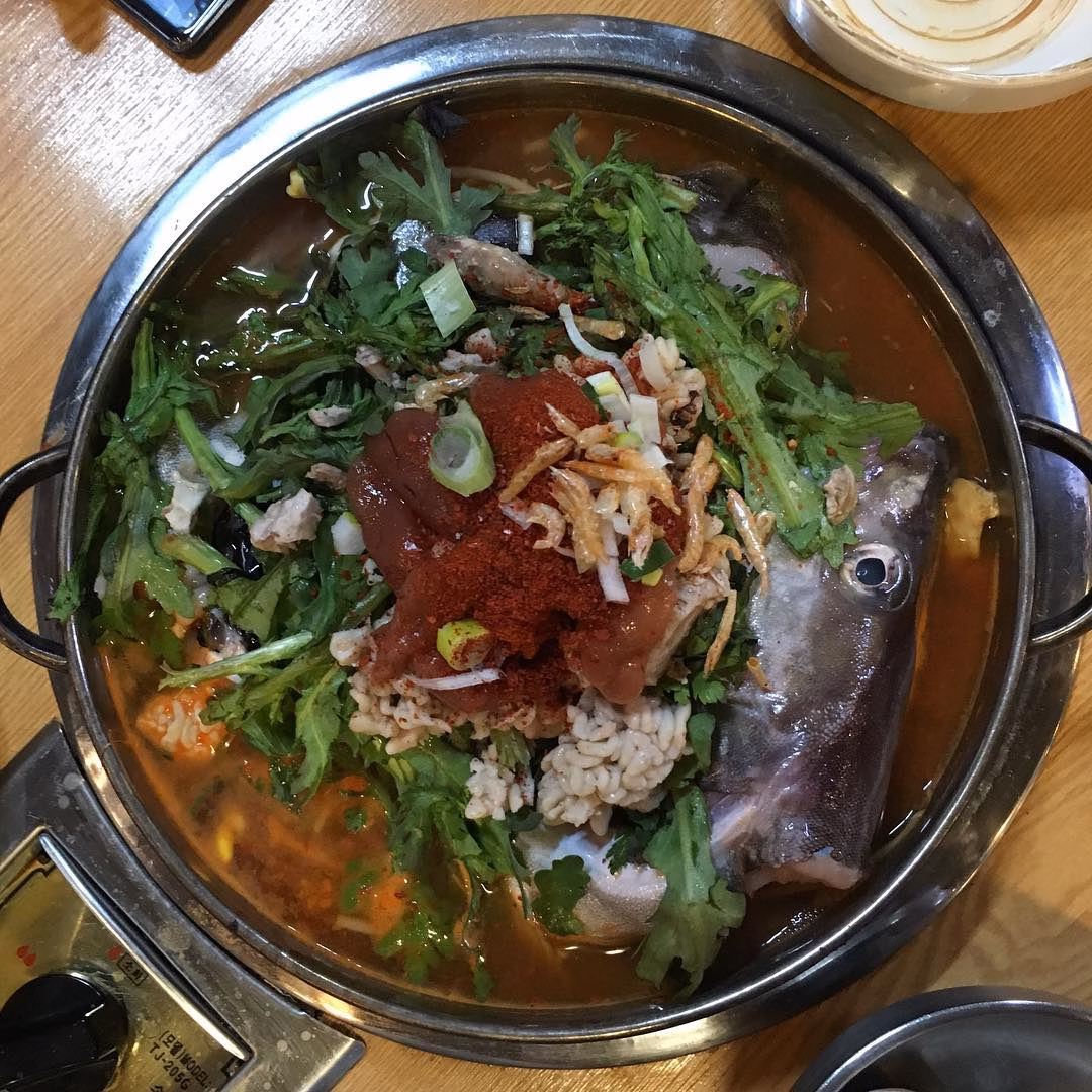 오늘도 한잔!! #생대구탕 #한잔